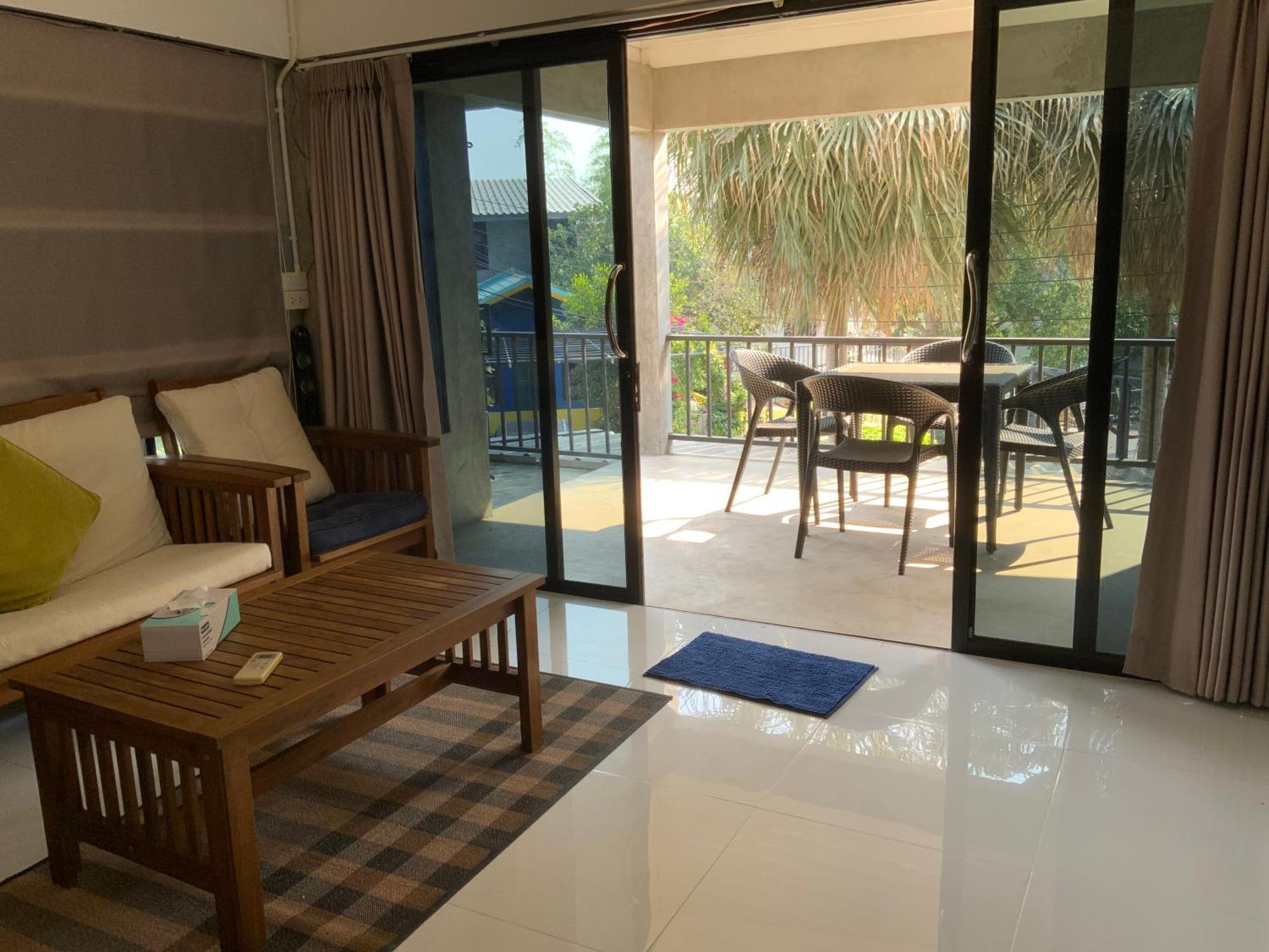 Morocco Blue Cafe By Chilong River Farm Resort Muang Kosum Buitenkant foto