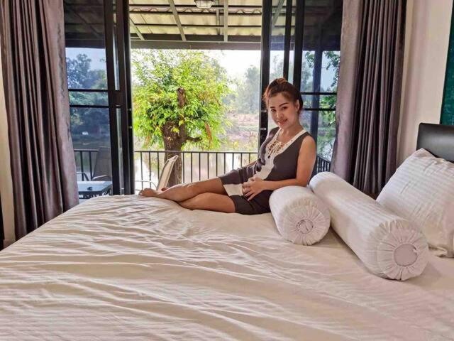 Morocco Blue Cafe By Chilong River Farm Resort Muang Kosum Buitenkant foto